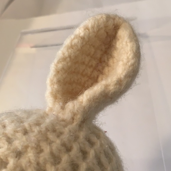 VINTAGE HANDMADE CROCHET PLUSH/STUFFED ANIMAL/BEAR OR BUNNY W/ PINK HEART 12” - Picture 4 of 6